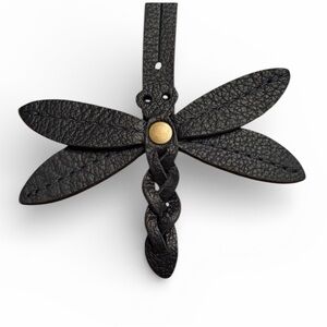 PORTLAND LEATHER Dragonfly Tassel Pebbled Black